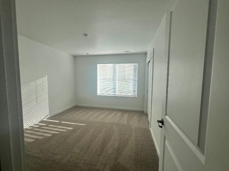 Building Photo - 4112 W Cirrus Ln