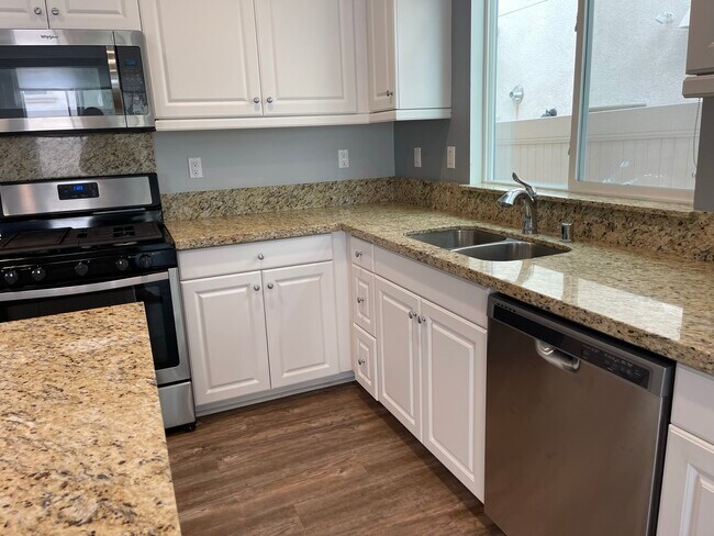 Building Photo - 2883 Villa Catalonia Ct