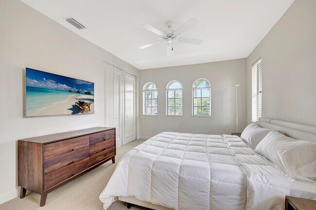 Building Photo - 7943 Talavera Pl