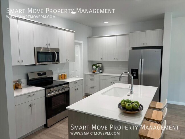 Building Photo - 611 W Snowy Owl St