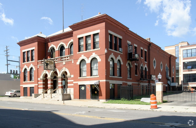 Building Photo - 310 S Mechanic Lofts