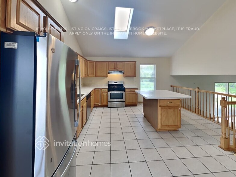 Building Photo - 5320 Christopher Dr