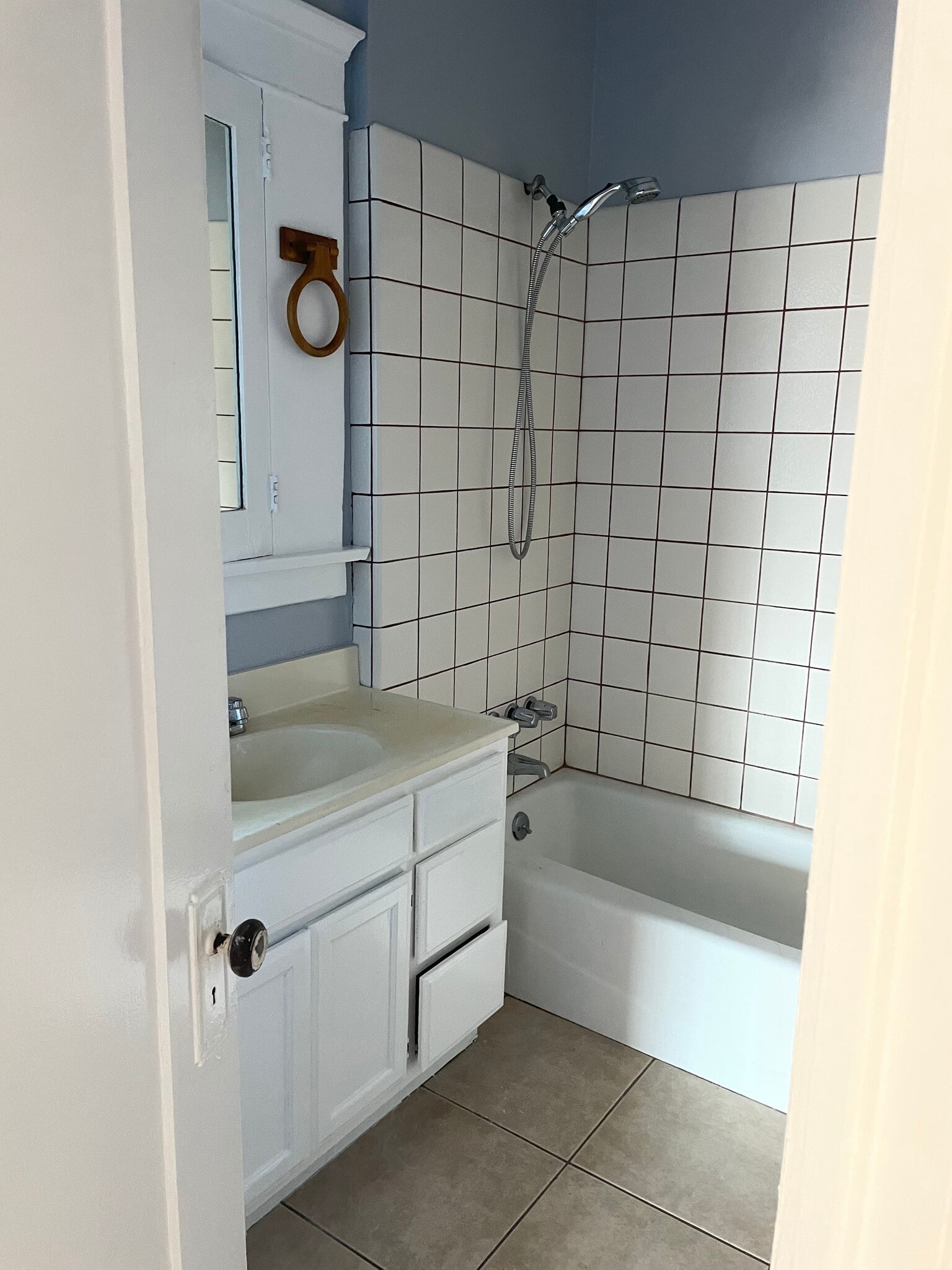 Bathroom - 1922 E 4th St