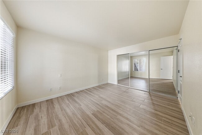 Building Photo - 9325 W Desert Inn Rd