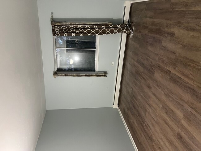 Building Photo - 247 N Neltnor Blvd