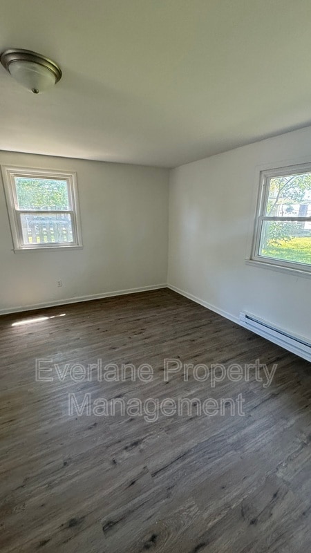 Building Photo - 1378 S 8th St