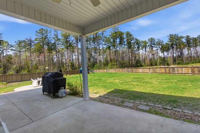 Building Photo - 2012 Snapper St