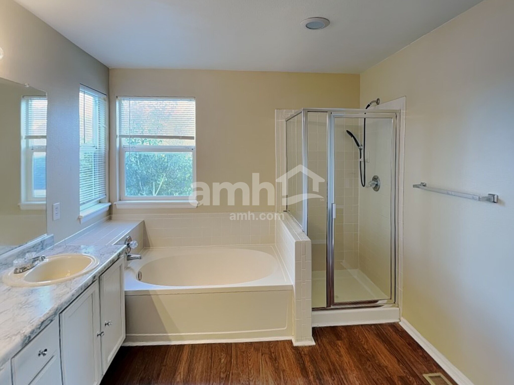 Building Photo - 19065 E Chenango Cir