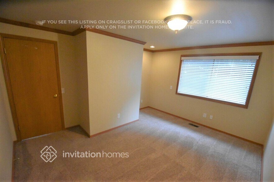 Building Photo - 2350 215th Pl SW