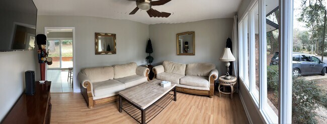 Building Photo - 1803 Salmon Dr