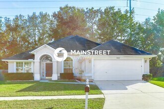 Building Photo - 4 Bedroom Pet-Friendly Home in Jacksonville, FL with Main Street Renewal