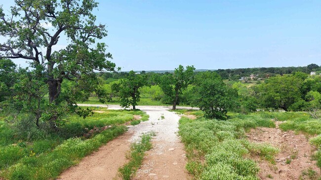 Building Photo - 278 Valley Ranch Rd