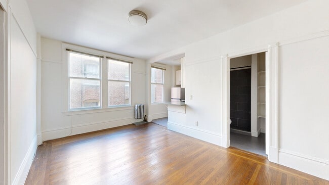 Primary Photo - 422 Ellis St