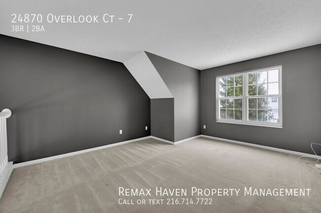 Building Photo - 24870 Overlook Ct