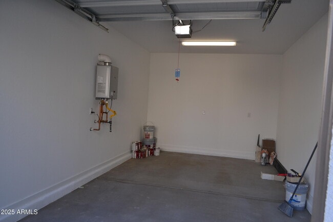 Building Photo - 4808 S Ferric