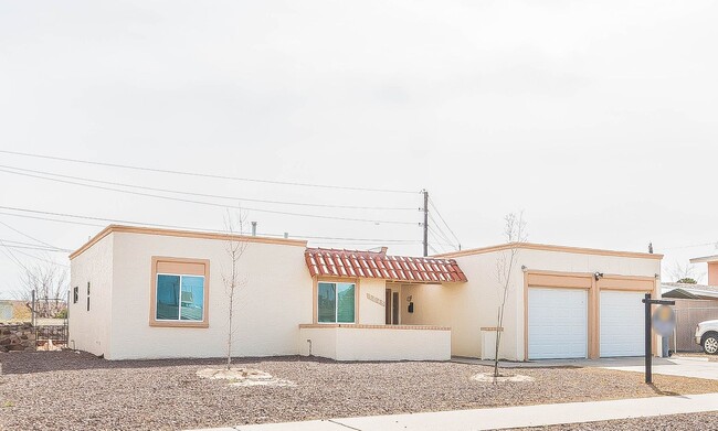 Building Photo - Charming 3 bedroom, 2 bath in East El Paso!