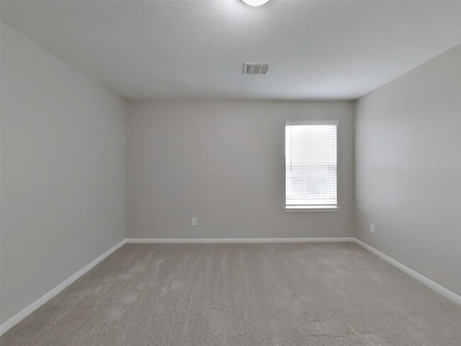 Building Photo - 17530 Greystanes Rd