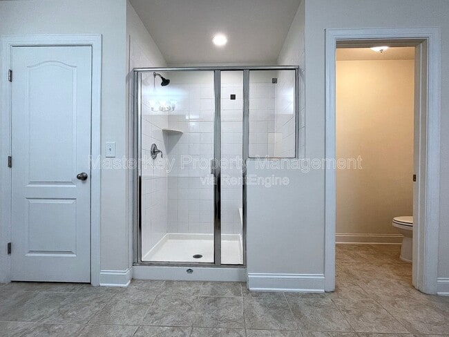 Building Photo - 152 Alamosa Pl