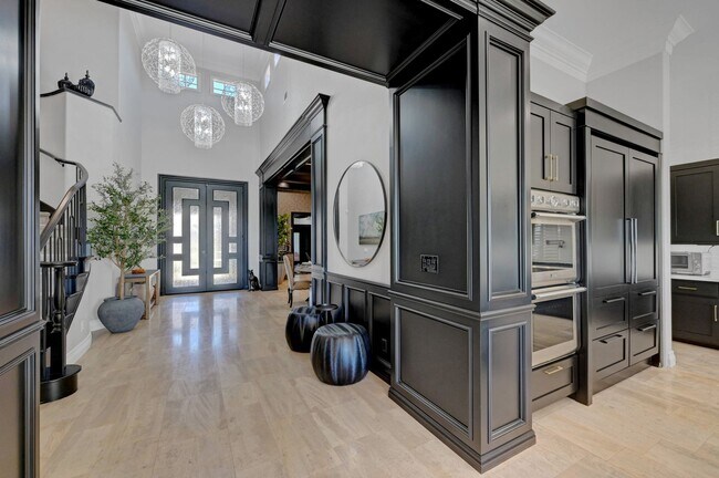 Building Photo - Entertainers dream