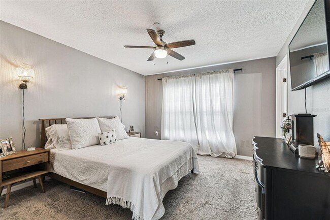 Building Photo - 2503 Middleton Grove Dr