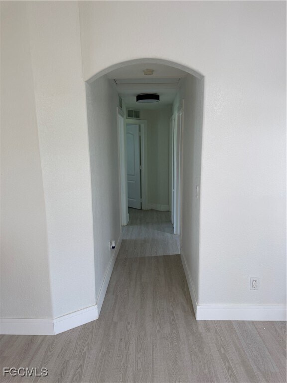 Building Photo - 3335 Everglades Blvd S