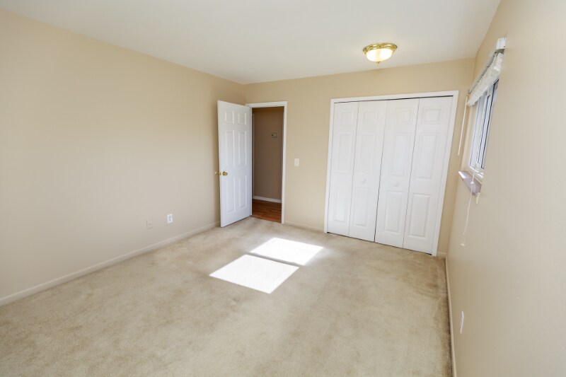 Building Photo - 1097 Tienken Ct