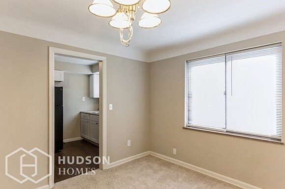 Building Photo - AVAILABLE NOW! - 4509 Barbara Place Unit 2...