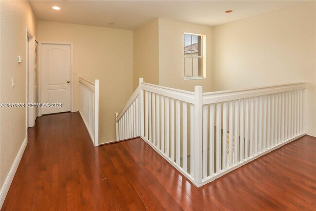 Building Photo - 4612 NW 94th Ct