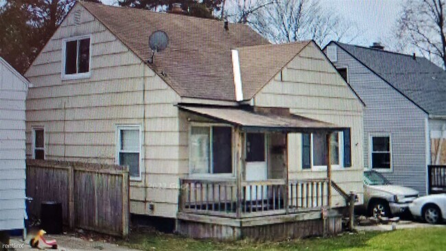 Building Photo - 3 br, 1 bath House - 3901 Herrick St
