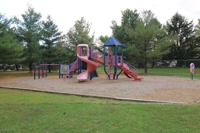 Building Photo - 20 Delar Pkwy
