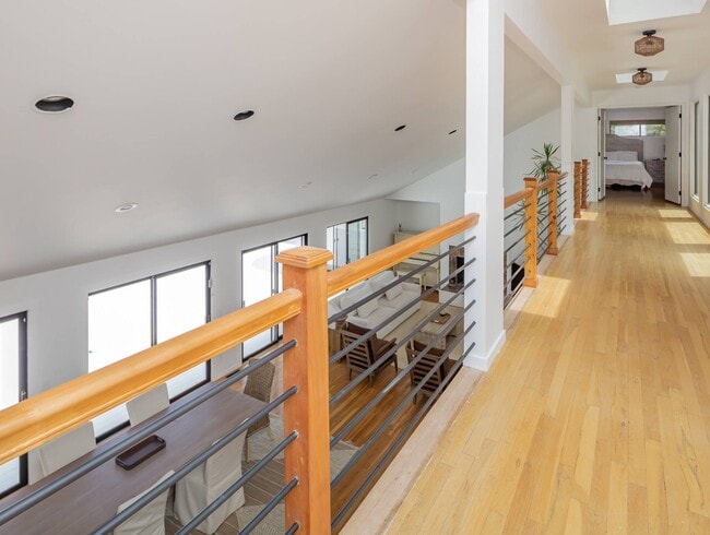 Building Photo - 404 Water Mill Towd Rd