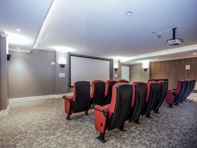 Building Photo - 663 Springfield Ave