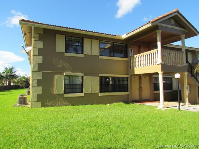 Primary Photo - 2630 Riverside Dr