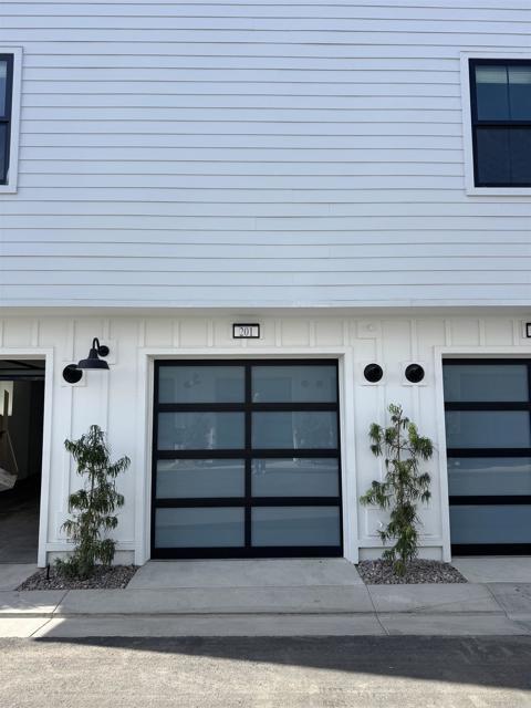 Building Photo - 1105 Catania Ct