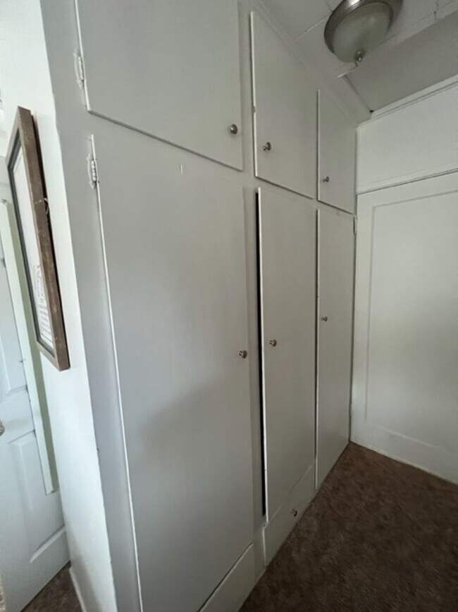 Building Photo - A Little Piece of Heaven in Historic Jacksonville