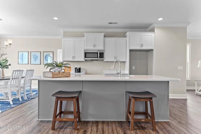 Building Photo - 332 Gannet Pl