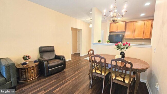 Building Photo - 1309 Colts Cir