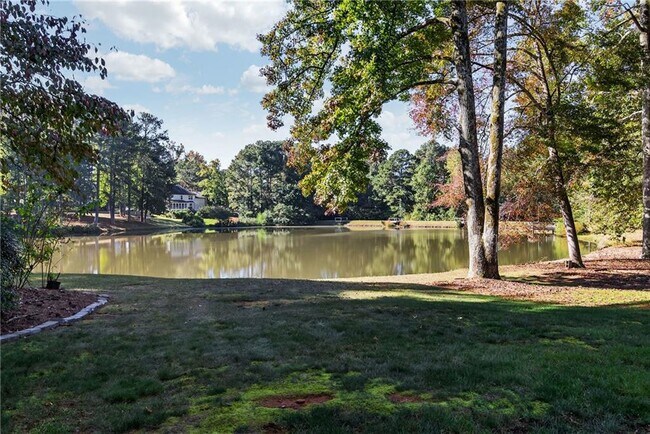 Building Photo - 1570 Greyfield Trce