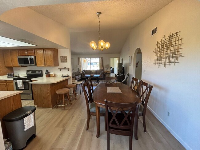 Building Photo - Lovely 3 bedroom 2 bath home in the grass in Leisure World a 45+ Active Adult Resort Community. M...