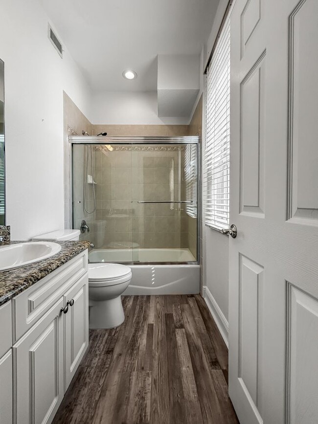 Building Photo - Stunning 3-Story Beach Townhome – Steps from the Gulf! 3bed|3bath