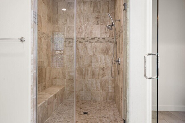 Building Photo - 81805 Four Seasons Pl