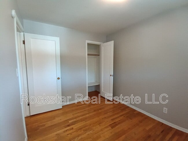 Building Photo - 6011 N Forest Blvd