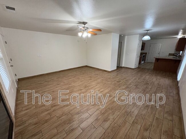 Building Photo - 3933 W Cecil Ave