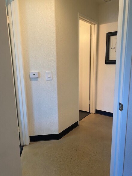 Building Photo - 33295 Via Alvaro