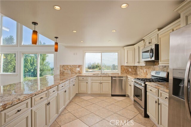 Building Photo - 4028 Coldstream Terrace