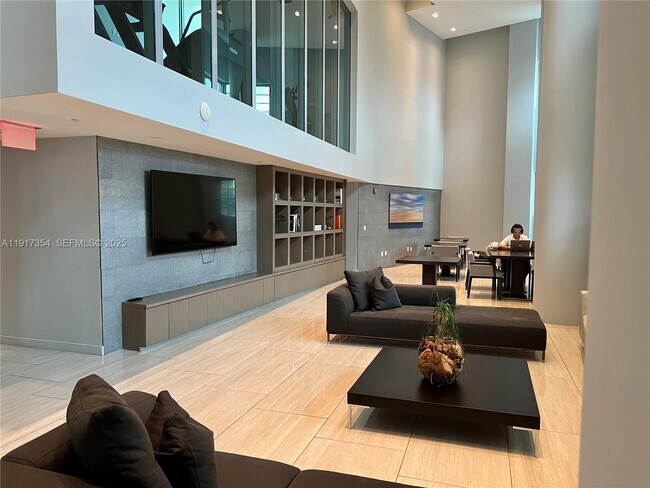 Building Photo - 6620 Indian Creek Dr