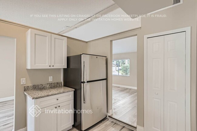 Building Photo - 6234 Beaumont Ave