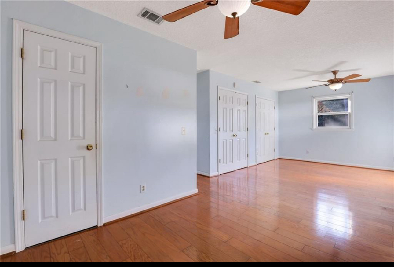 Building Photo - 108 Stafford St