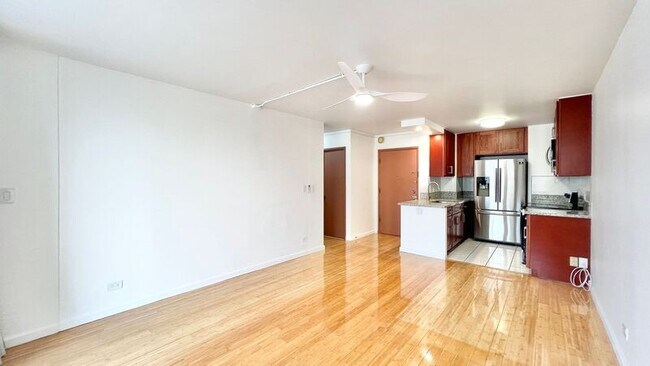 Building Photo - 3161 Ala Ilima St