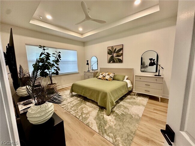 Building Photo - 12454 Kentwood Ave